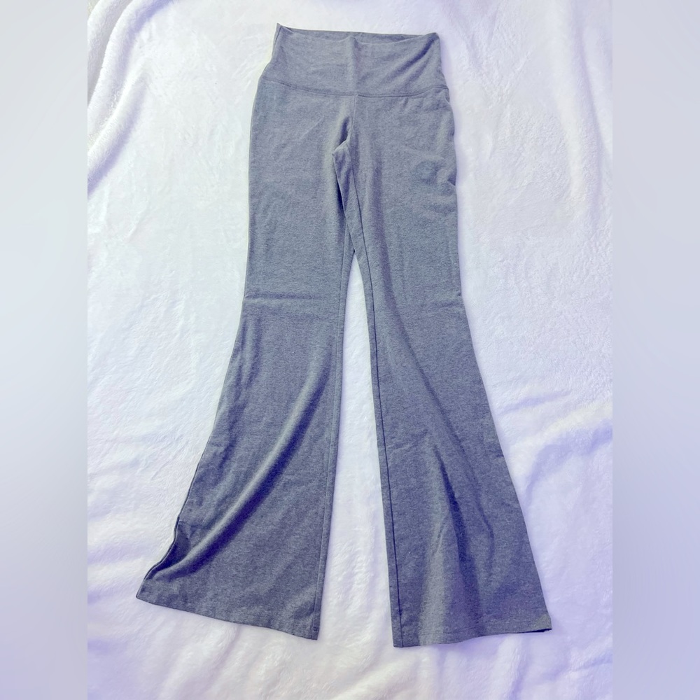 grey flared leggings